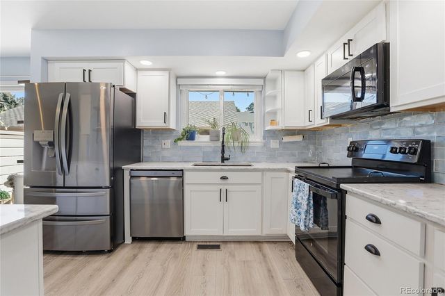 6937 E Briarwood Drive, Centennial, CO 80112