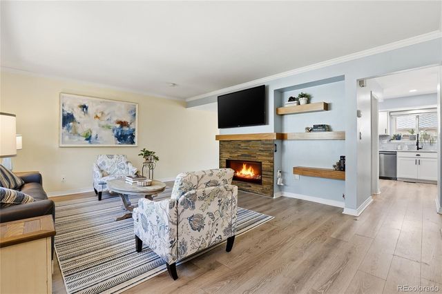 6937 E Briarwood Drive, Centennial, CO 80112