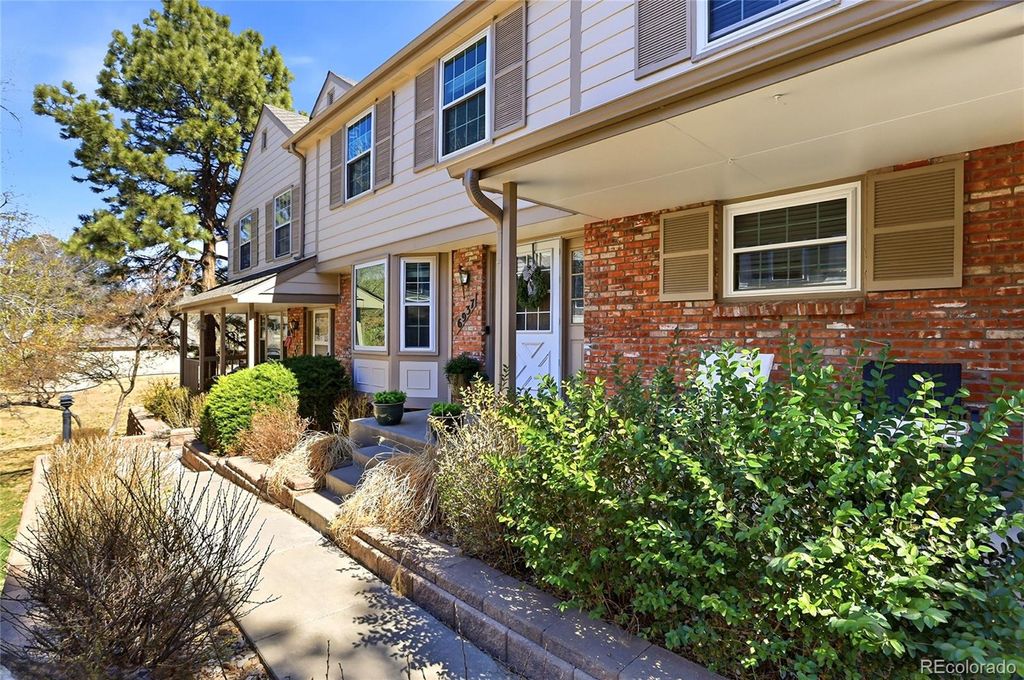 6937 E Briarwood Drive, Centennial, CO 80112