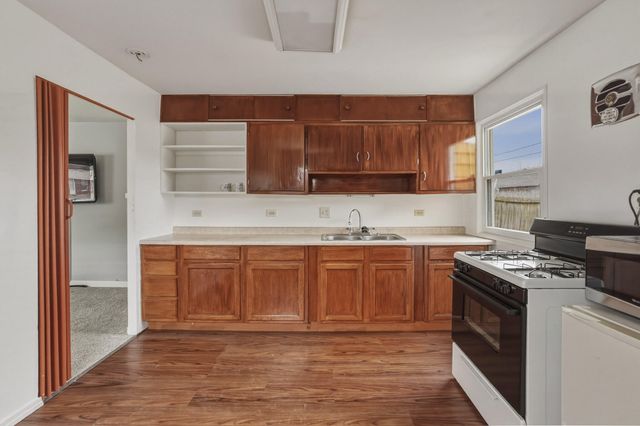 4144 W 23rd Avenue, Gary, IN 46404