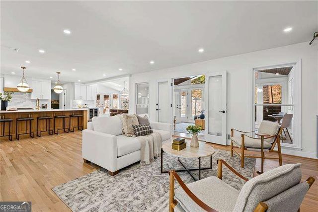 6300 Mountain Brook Lane, Atlanta, GA 30328