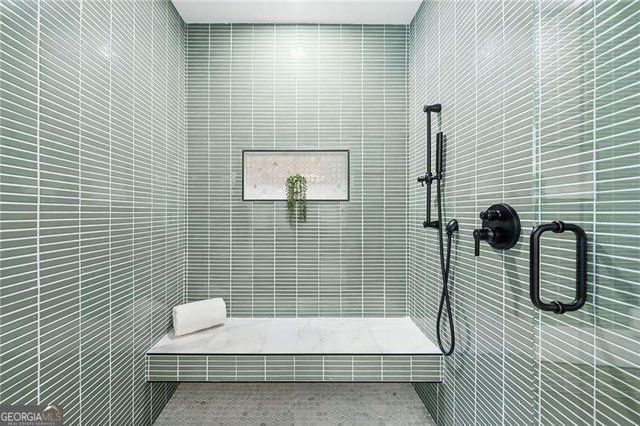 6300 Mountain Brook Lane, Atlanta, GA 30328