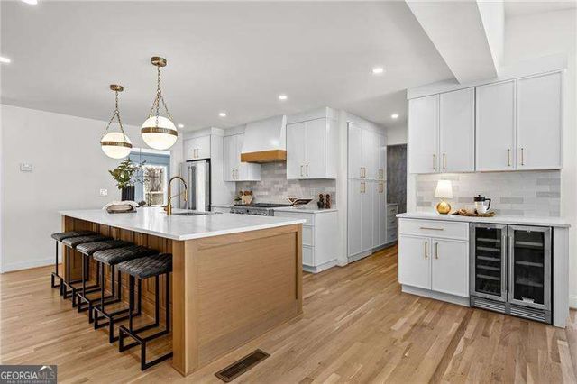 6300 Mountain Brook Lane, Atlanta, GA 30328