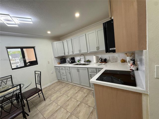 26328 SW 135th Place, Homestead, FL 33032