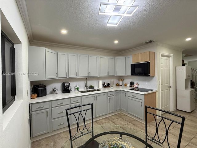 26328 SW 135th Place, Homestead, FL 33032