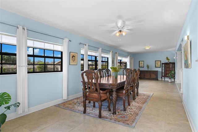 19650 SW 207th Ave, Miami, FL 33187