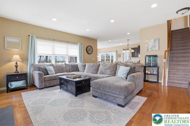 2127 Eagles Landing Drive, Upper Nazareth Twp, PA 18064