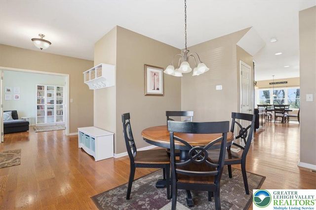 2127 Eagles Landing Drive, Upper Nazareth Twp, PA 18064