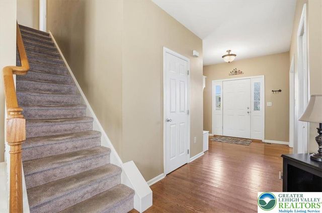 2127 Eagles Landing Drive, Upper Nazareth Twp, PA 18064