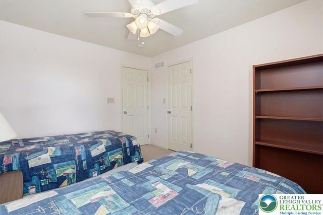 2127 Eagles Landing Drive, Upper Nazareth Twp, PA 18064