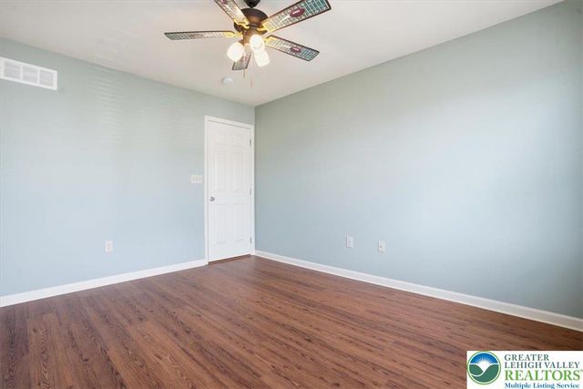 2127 Eagles Landing Drive, Upper Nazareth Twp, PA 18064
