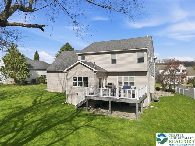 2127 Eagles Landing Drive, Upper Nazareth Twp, PA 18064
