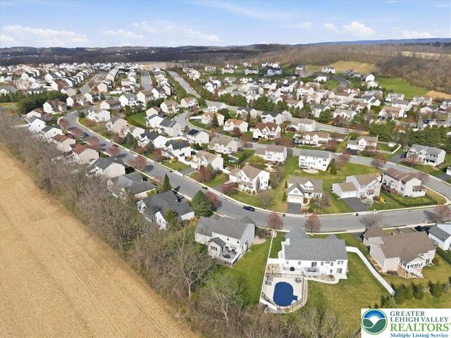 2127 Eagles Landing Drive, Upper Nazareth Twp, PA 18064