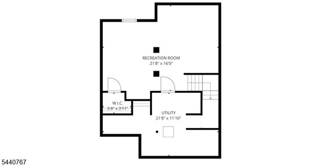 15 Linden Ct, Raritan Twp., NJ 08822