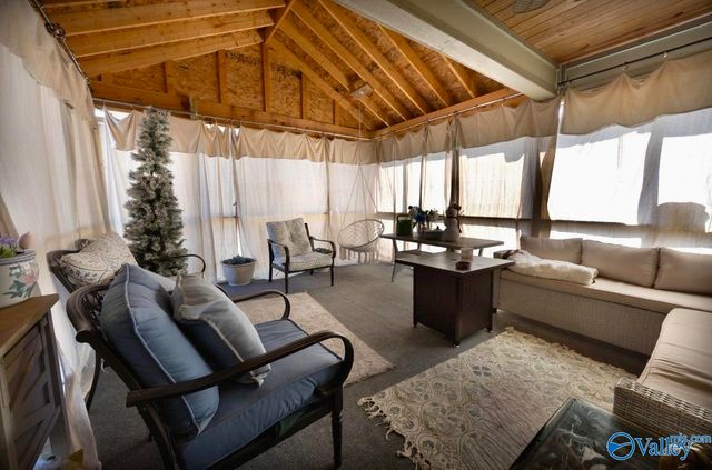 307 King Street, Centre, AL 35960