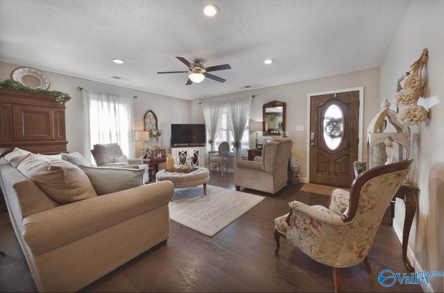 307 King Street, Centre, AL 35960