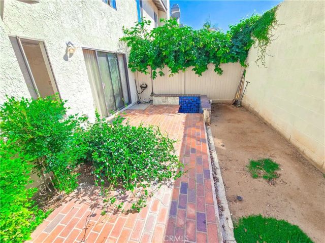 1992 E Cienega Avenue D, Covina, CA 91724