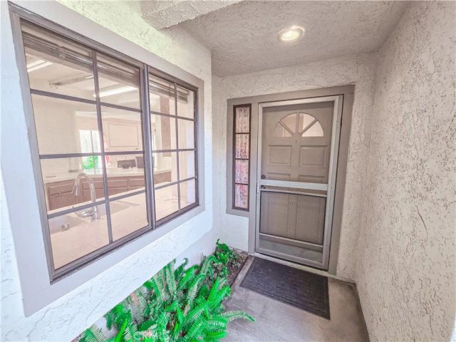 1992 E Cienega Avenue D, Covina, CA 91724