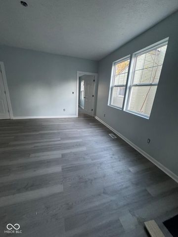 2202 Fletcher Street, Anderson, IN 46016