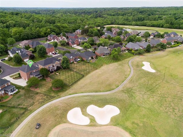 1018 Keswick Lane, Clemmons, NC 27012