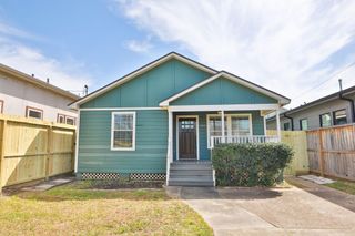 905 Kern Street, Houston, TX 77009