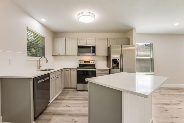 3871 Second Avenue, Laurel Hill, FL 32567