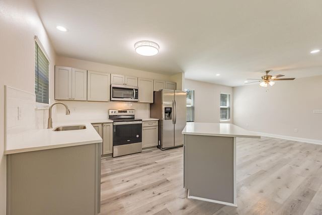 3871 Second Avenue, Laurel Hill, FL 32567