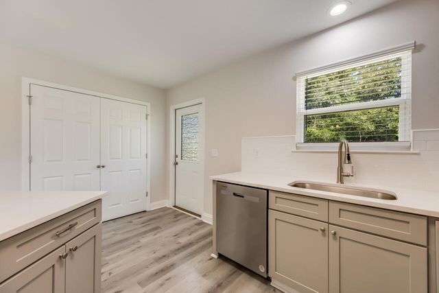 3871 Second Avenue, Laurel Hill, FL 32567