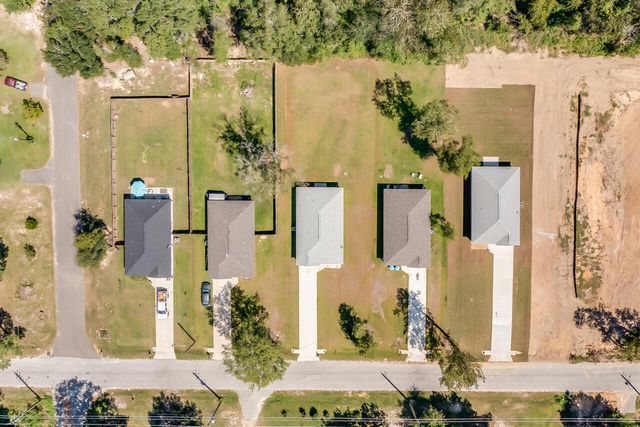 3871 Second Avenue, Laurel Hill, FL 32567