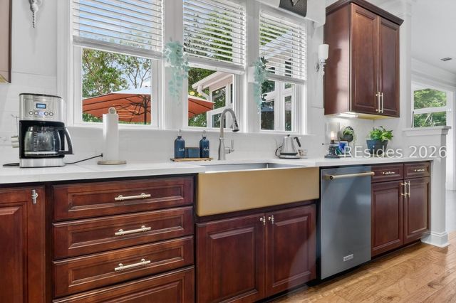 129 Kings Creek Dr, Bluffton, SC 29909