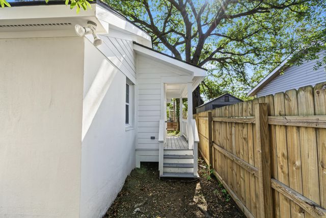 2255 Mott Avenue, North Charleston, SC 29405