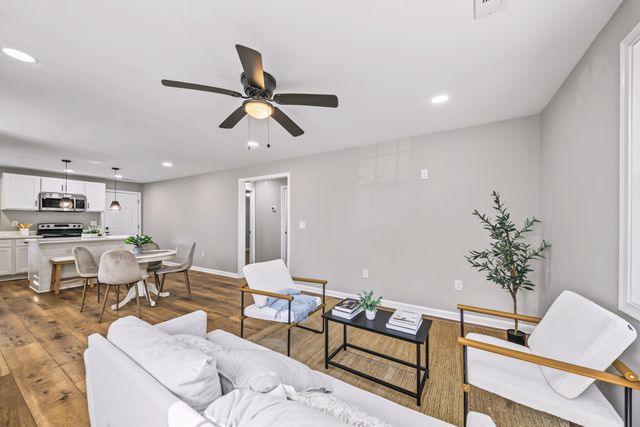 2255 Mott Avenue, North Charleston, SC 29405