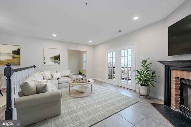 11112 STAGESTONE WAY, Manassas, VA 20109