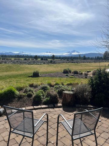 481 W Hope Avenue, Sisters, OR 97759