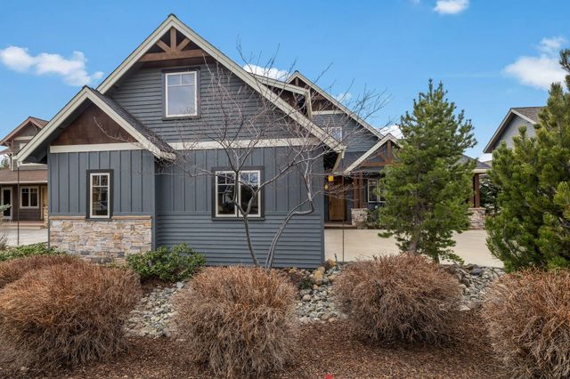 481 W Hope Avenue, Sisters, OR 97759