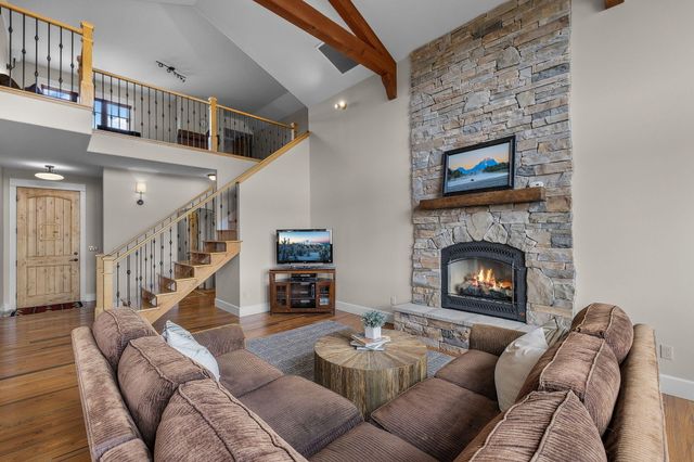 481 W Hope Avenue, Sisters, OR 97759