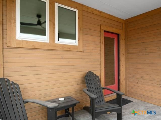 783 N Academy Avenue, New Braunfels, TX 78130