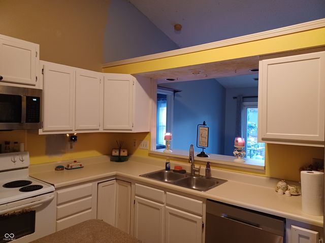 3348 Kristen Court, Indianapolis, IN 46235