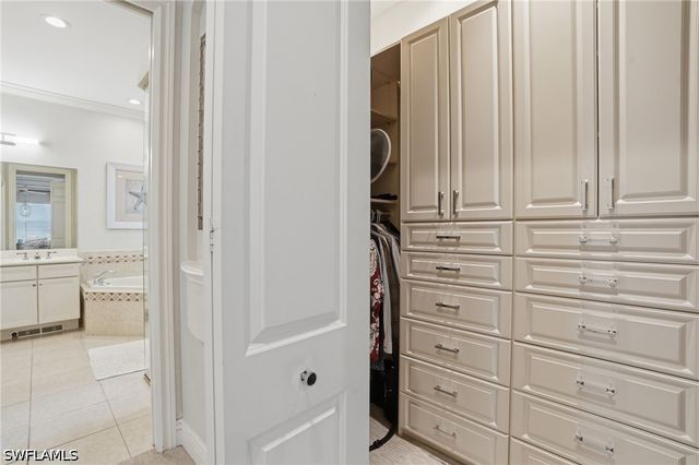 10500 Via Balestri DR, Miromar Lakes, FL 33913