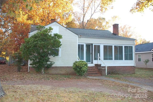 308 E Park Avenue, Albemarle, NC 28001
