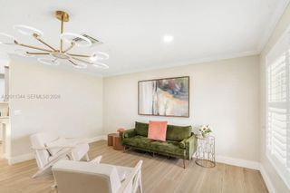 913 Lighthouse Dr, North Palm Beach, FL 33408