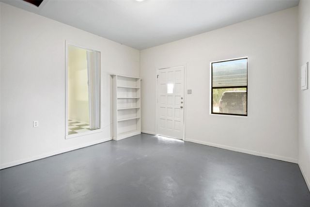 904 Neans DR, Austin, TX 78758