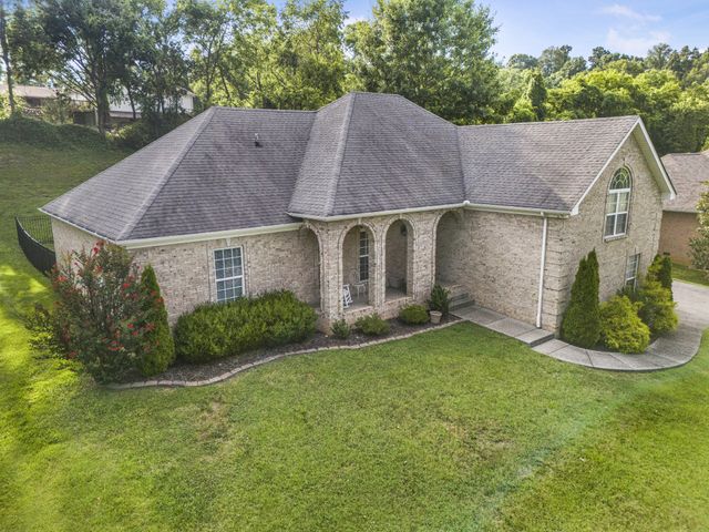 1009 Stafford Ct, Hendersonville, TN 37075