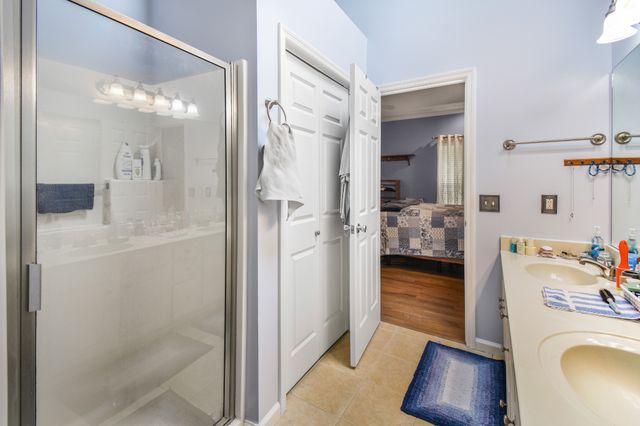 1009 Stafford Ct, Hendersonville, TN 37075