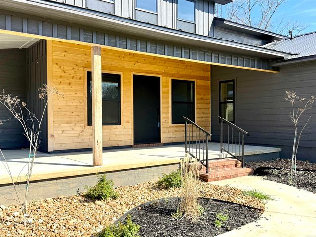 119 E River Drive, Pangburn, AR 72121