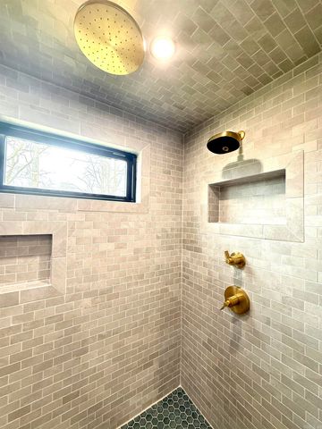 119 E River Drive, Pangburn, AR 72121