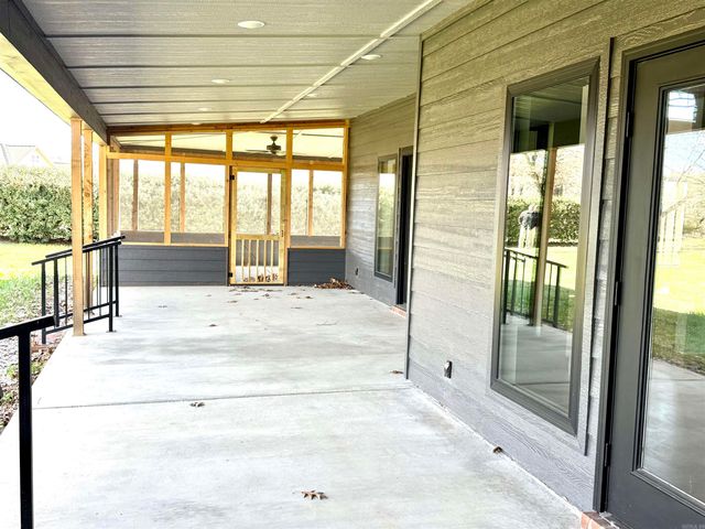 119 E River Drive, Pangburn, AR 72121