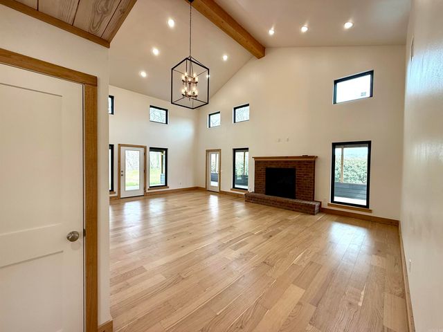 119 E River Drive, Pangburn, AR 72121