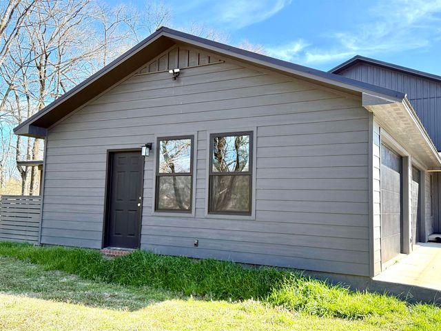 119 E River Drive, Pangburn, AR 72121