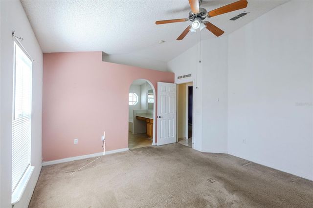 5030 SILVER THISTLE LANE, St Cloud, FL 34772